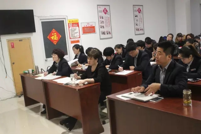 1586162231180293.jpg 【會(huì)議】莒縣區(qū)域門店中層述職 兄弟門店交流經(jīng)驗(yàn)4.webp.jpg