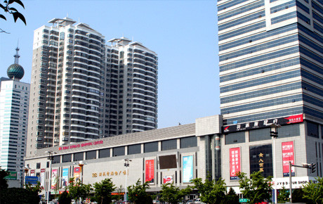 1634612980599862.jpg 新瑪特購(gòu)物廣場(chǎng)2.jpg